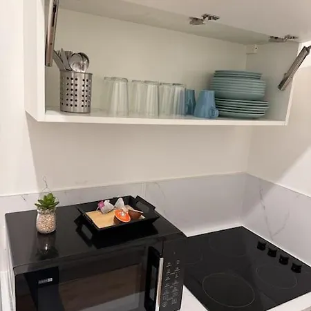 Apartment Vieux Marche - 1er Etage Rue *