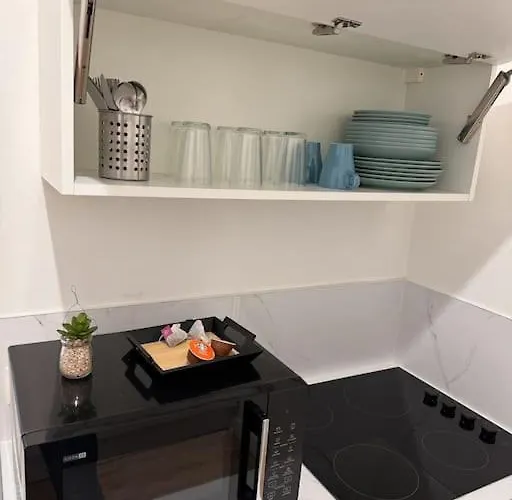 Apartment Vieux Marche - 1er Etage Rue *